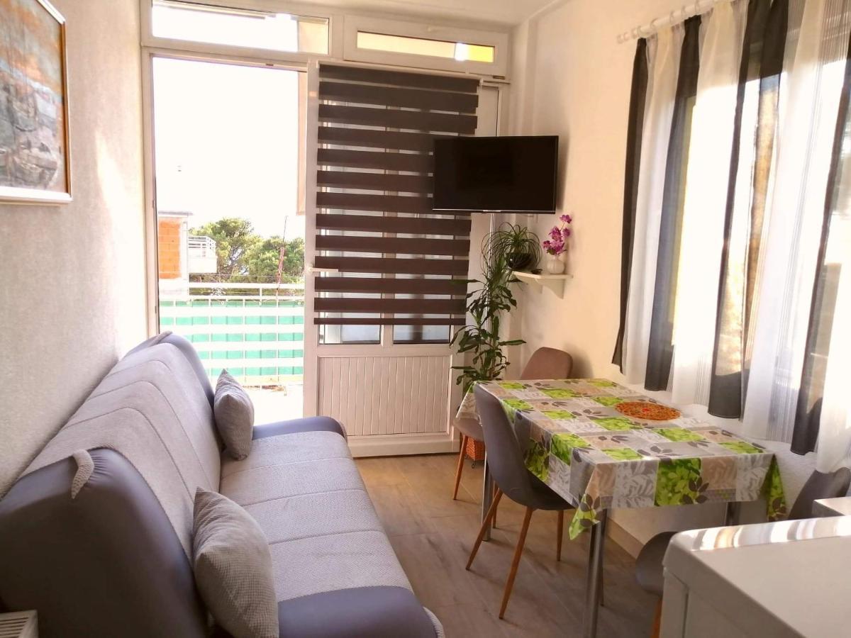 Maja Appartement Makarska Buitenkant foto